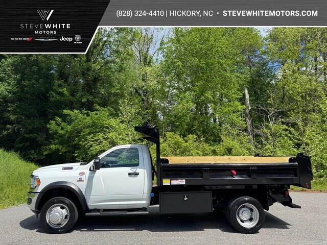 2024 RAM Ram 5500 Chassis Cab RAM 5500 TRADESMAN CHASSIS REGULAR CAB 4X4 84 CA