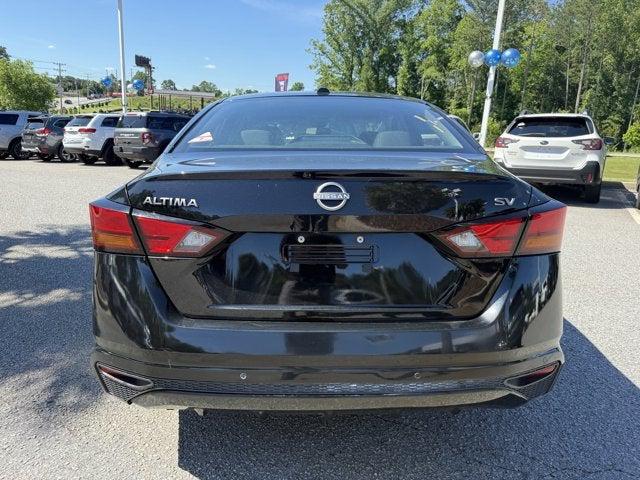 2023 Nissan Altima SV FWD
