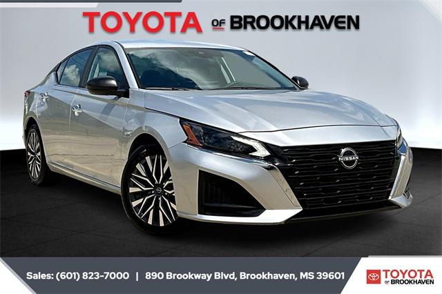2024 Nissan Altima SV FWD
