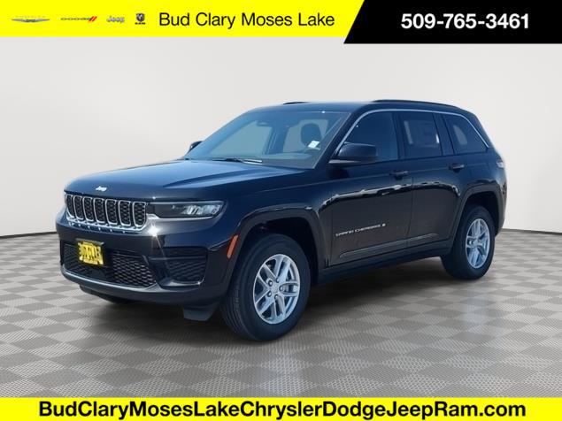 2025 Jeep Grand Cherokee Laredo X 4x4 for sale in Moses Lake, WA