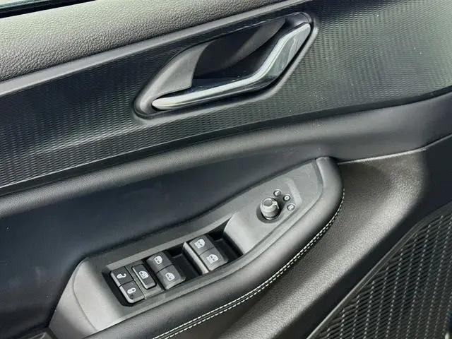 2025 Jeep Grand Cherokee L Laredo X 4x4