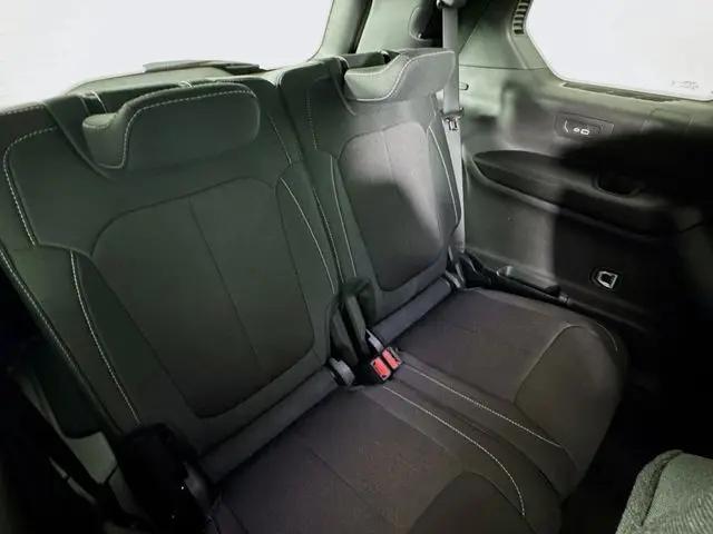 2025 Jeep Grand Cherokee L Laredo X 4x4
