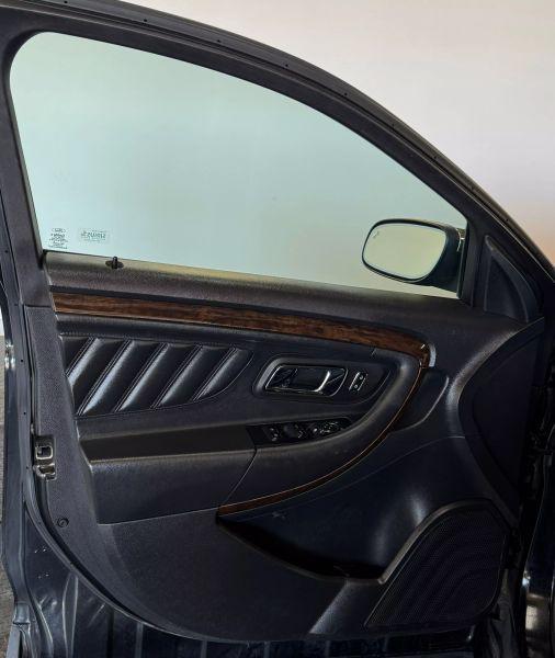2013 Ford Taurus Limited