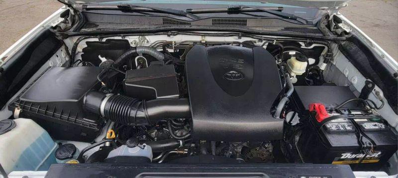 2016 Toyota Tacoma SR5 V6
