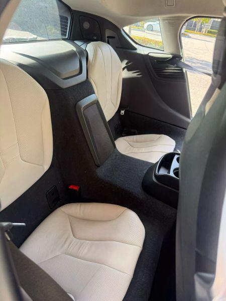2016 BMW i8 Base