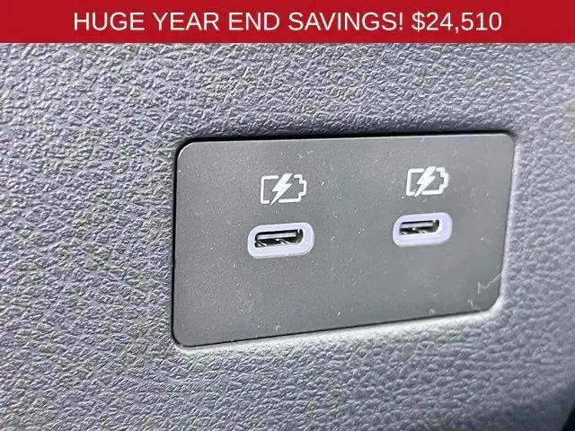 2025 Nissan Kicks SR Intelligent AWD