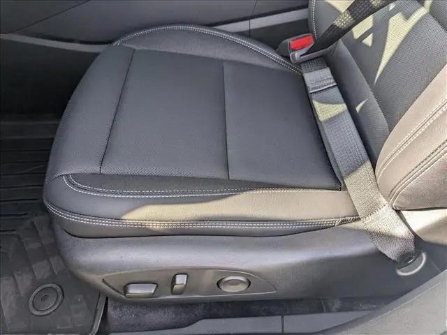 2025 Chevrolet V Blazer eAWD LT