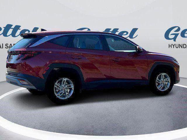2025 Hyundai Tucson SE