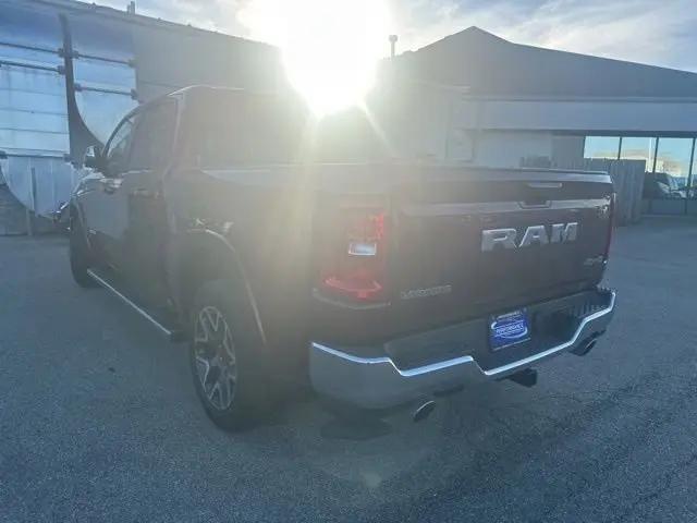 2025 Ram 1500 Laramie Crew Cab 4x4 5'7" Box