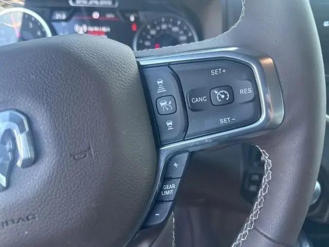 2025 Ram 1500 Laramie Crew Cab 4x4 5'7" Box