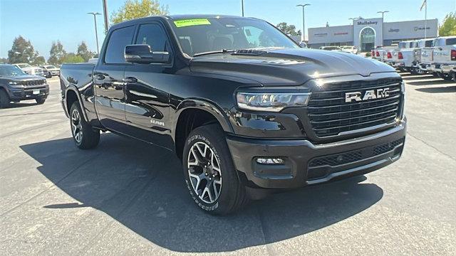 2025 RAM Ram 1500 RAM 1500 LARAMIE CREW CAB 4X4 64 BOX