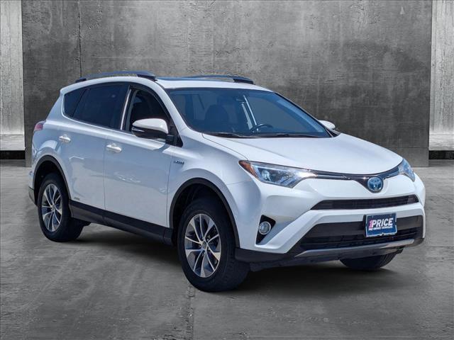 2017 Toyota RAV4 Hybrid XLE