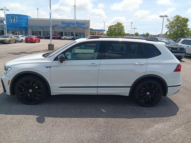 2020 Volkswagen Tiguan 2.0T SE R-Line Black