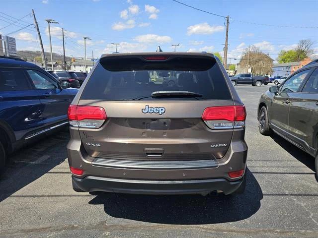 2019 Jeep Grand Cherokee Laredo E 4x4