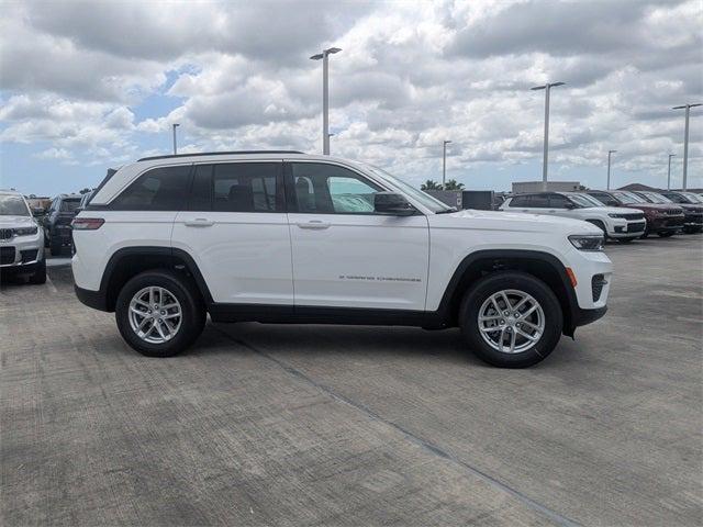 2025 Jeep Grand Cherokee GRAND CHEROKEE LAREDO X 4X2