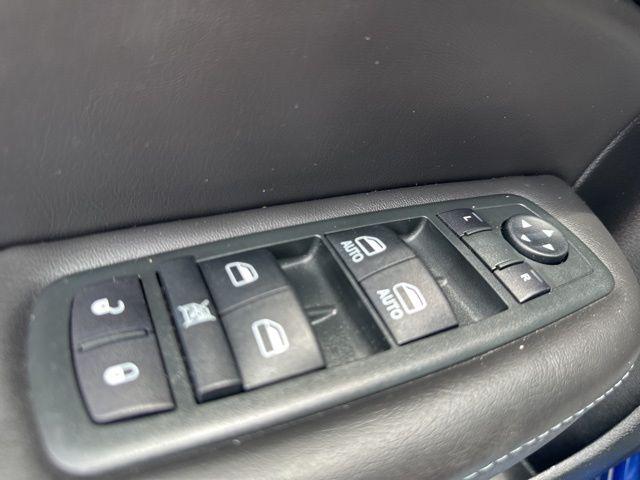 Used 2015 Chrysler 200 For Sale in Muscle Shoals, AL