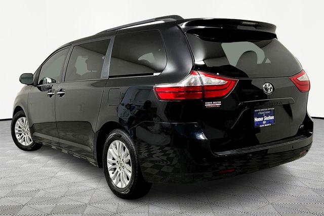 Used 2017 Toyota Sienna For Sale in Olive Branch, MS