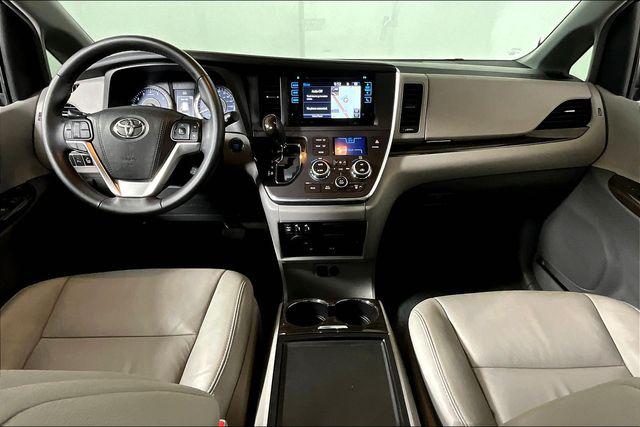 Used 2017 Toyota Sienna For Sale in Olive Branch, MS