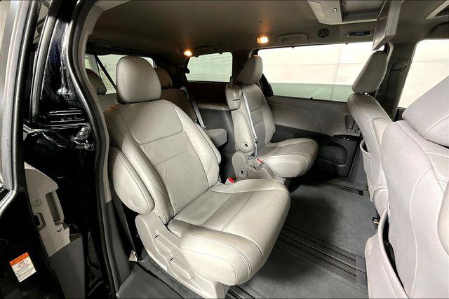 Used 2017 Toyota Sienna For Sale in Olive Branch, MS