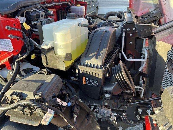 2021 Ford F-650 Base