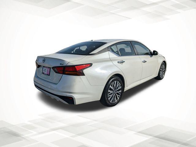 2023 Nissan Altima SV FWD
