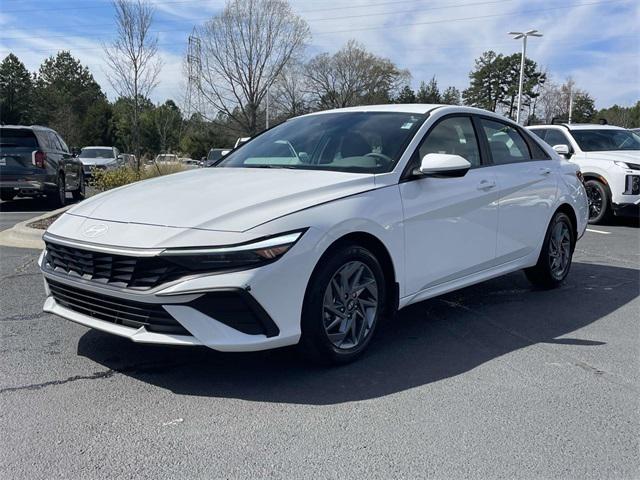 2024 Hyundai Elantra Hybrid Blue