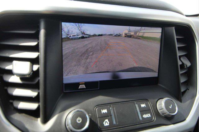 2023 GMC Acadia AWD SLT