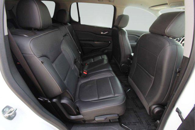 2023 GMC Acadia AWD SLT