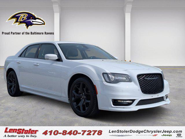 2023 Chrysler 300 Touring L