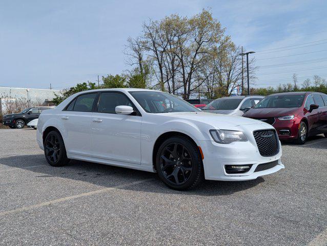 2023 Chrysler 300 Touring L