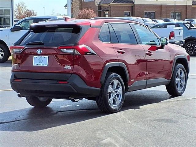 2023 Toyota RAV4 Hybrid XLE