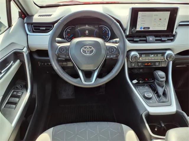 2023 Toyota RAV4 Hybrid XLE