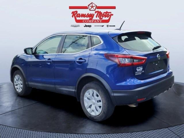 2020 Nissan Rogue Sport S FWD Xtronic CVT