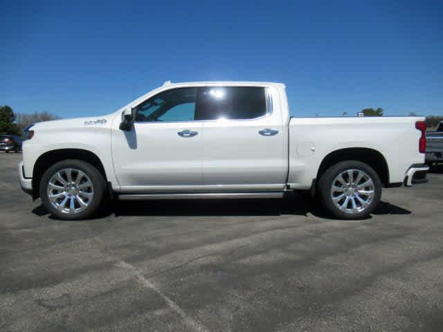 2021 Chevrolet Silverado 1500 4WD Crew Cab Short Bed High Country