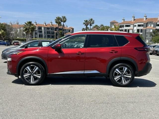 2023 Nissan Rogue SL FWD