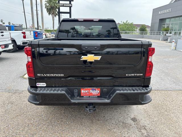 2024 Chevrolet Silverado 1500 4WD Crew Cab Short Bed Custom
