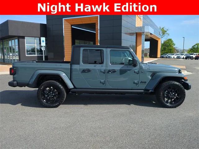 2025 Jeep Gladiator GLADIATOR NIGHTHAWK 4X4