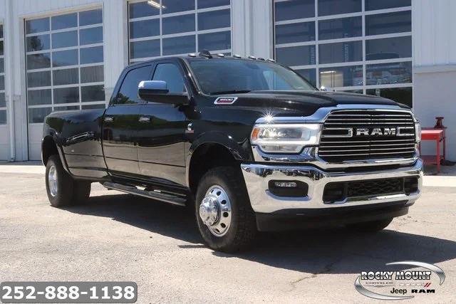 2019 RAM 3500 Laramie Crew Cab 4x4 8 Box