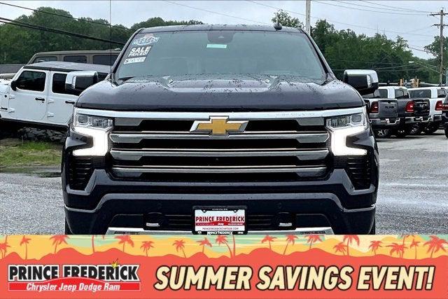 2022 Chevrolet Silverado 1500 4WD Crew Cab Short Bed High Country