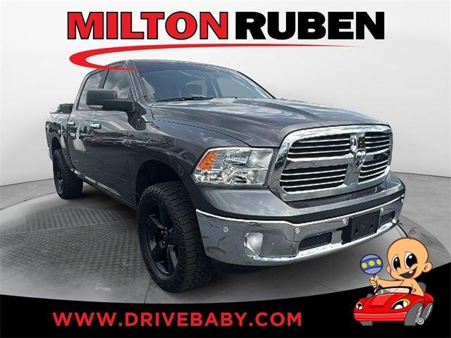 2017 RAM 1500 Big Horn Crew Cab 4x4 57 Box