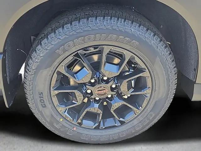 2025 Nissan Armada PRO-4X 4WD