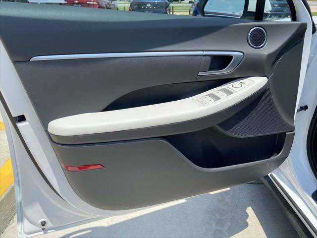 2025 Hyundai Sonata SE