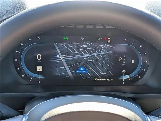 2025 Volvo XC90 B5 Core