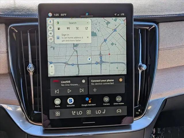 2025 Volvo XC90 B5 Core
