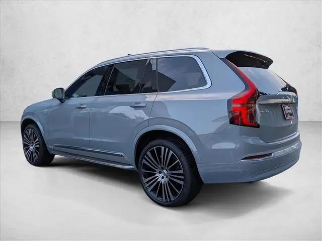2025 Volvo XC90 B6 Core