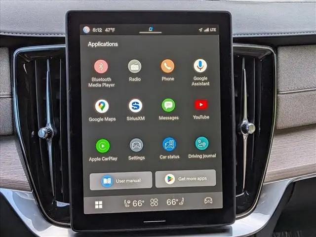 2025 Volvo XC90 B6 Core
