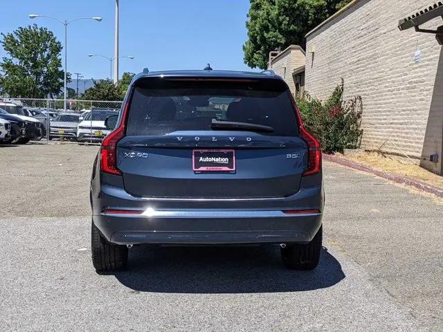 2025 Volvo XC90 B5 Core