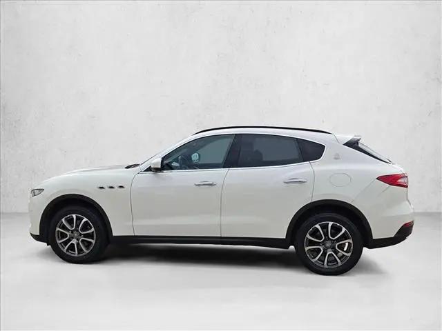 2018 Maserati Levante Standard