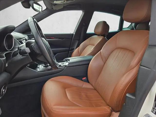 2018 Maserati Levante Standard