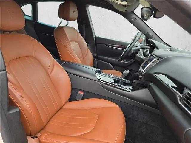 2018 Maserati Levante Standard